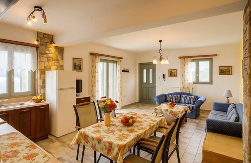 Troizinia Villa | Filistron Seaview Bliss - Coastal Secluded Gem