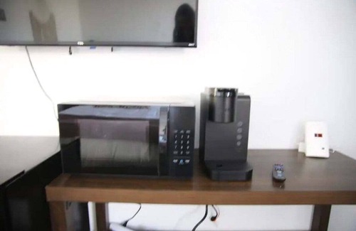 Fillmore Apartment | Fillmore Lodge: Cozy 1-Queen Room at a BEST Price