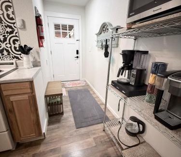 Burns Apartment | Finally Home Guesthouse