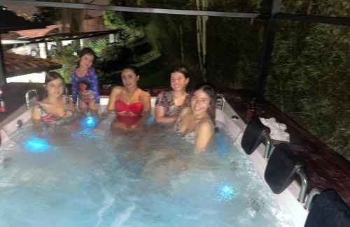 Medellin Villa | FINCA APOLOo