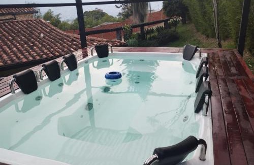 Medellin Villa | FINCA APOLOo