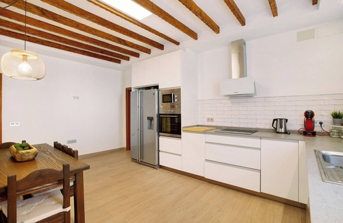 Santa Brigida Villa | Finca 'Artiles' with Mountain View, Private Terrace and Wi-Fi