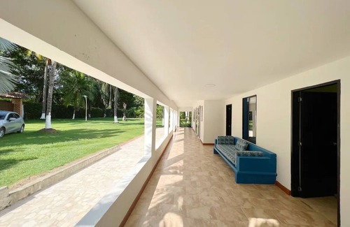 Santa Fe de Antioquia Villa | FINCA BETEL, CON UNA INCREIBLE PISCINA, DISFRUTA Y RELAJATE