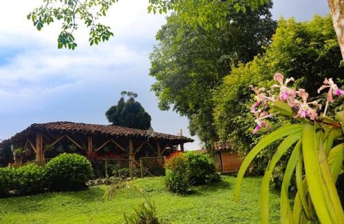 Alcala House | Finca Cafetera Madrigal - Café Sortiz