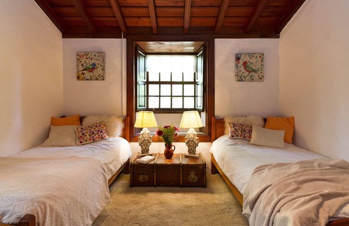 El Paso Villa | Finca "Casa Calimera" with Private Terraces, Private Garden & Wi-Fi