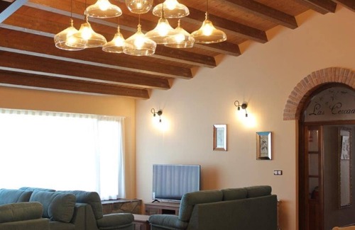 Revilla-Vallegera Cottage | Finca Casa Rural Las Cercadas, Full rental