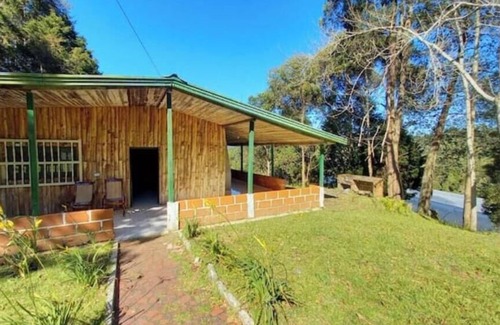 Medellin House | Finca Cottage Guarne, Cerca de Arvi y Santa Elena