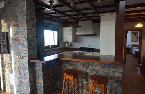 Moguer House | Finca de Impresionantes Vistas, Relax en Familia con Maravillosa Piscina