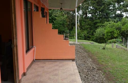 Rio Cuarto de Grecia House | Finca Eco-amigable La Amistad