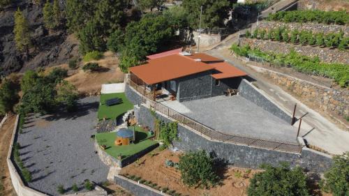 Arafo Ski Chalet | Finca Ecológica Ferrera. Alojamiento Rural.