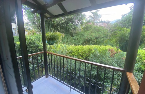 San Francisco Ski Chalet | Finca el Remanso La Vega -Beautiful Exotic chalet-Close encounter with nature.