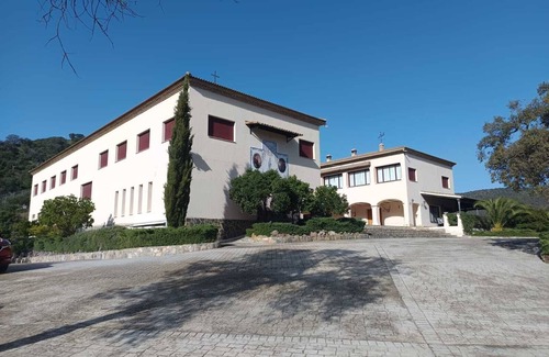 Hornachuelos House | FINCA EL RETIRO, RURAL LODGE WITH INDOOR POOL AND SPA