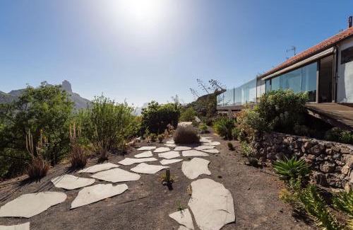 Tejeda Ski Chalet | Finca en el Corazón de la Isla