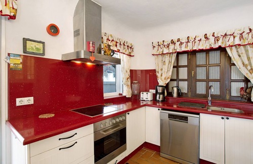 Aguimes House | 'Finca Fani 1' with Sea View, Mountain View, Shared Pool, Terrace & Garden