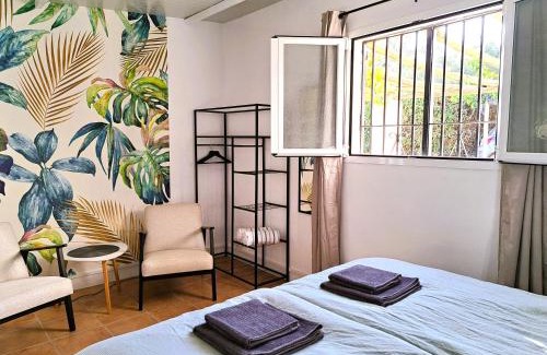 Villanueva del Trabuco Bed & Breakfast | Finca Franca - Nudist Resort - Adults Only