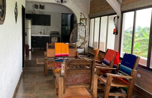 Montenegro House | Finca Grupos Grandes Cerca Al Parque Del Café. Cerca a Quimbaya Quindío