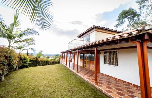 Guatape House | Finca-Hotel Montecarlo Guatape by Hope