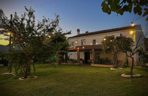 Zahara de la Sierra Ski Chalet | Finca Huerta El Rincón
