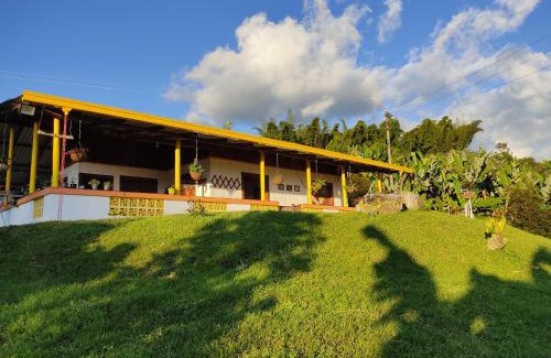 Jardin House | Finca La Antigua. finca tradicional Cafetera