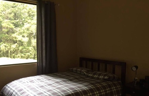 Sector Central House | Finca La Fe: Spacious Cloud Forest Retreat