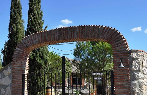 Comares Villa | Finca La Loma with authentic Andalusian patio and lots of peace and quiet