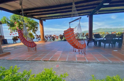 La Mesa Villa | finca la Roca