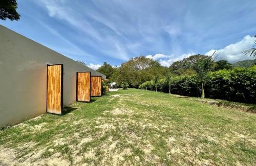 Sopetran Villa | FINCA LA TOJA