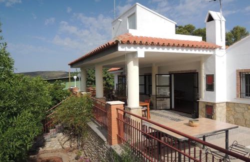 Macastre Bed & Breakfast | Finca Mirador