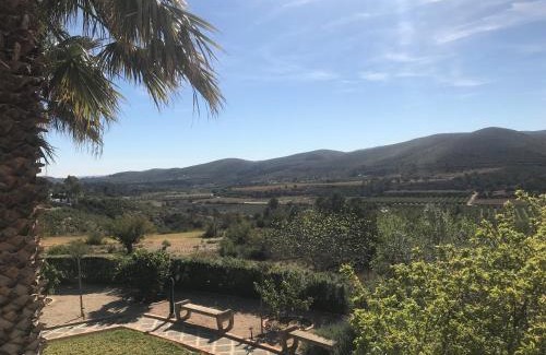 Macastre Bed & Breakfast | Finca Mirador