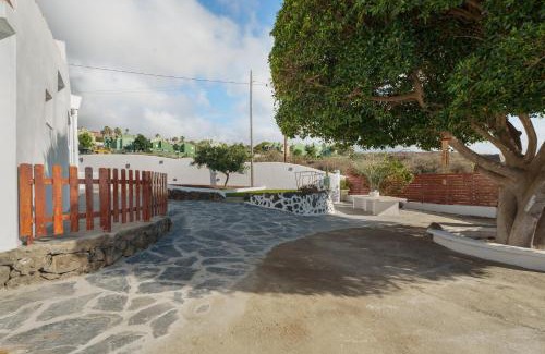 Tagoro House | Finca Pisaverde