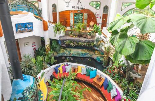 Santa Barbara de Heredia Hotel | Finca Rosa Blanca Coffee Farm and Inn