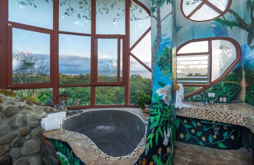 Santa Barbara de Heredia Resort | Finca Rosa Blanca Coffee Farm and Inn