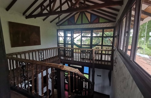Filandia Cabin | Finca Rustica con Hermosas Vistas a 10 Minutos de Filandia Quindio