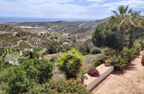 Cajiz Bed & Breakfast | Finca Sol y Cielo