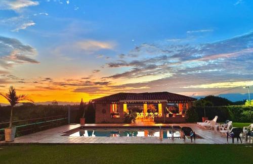 Pereira Villa | finca turística DanuBio Alojamiento Rural Pereira Risaralda