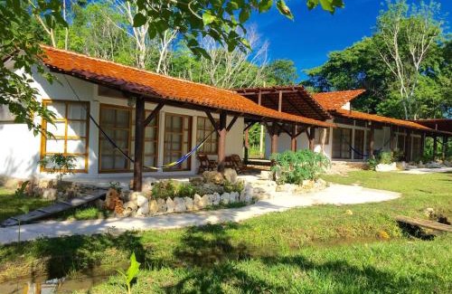 Palenque Cabin | Finca Vallescondido