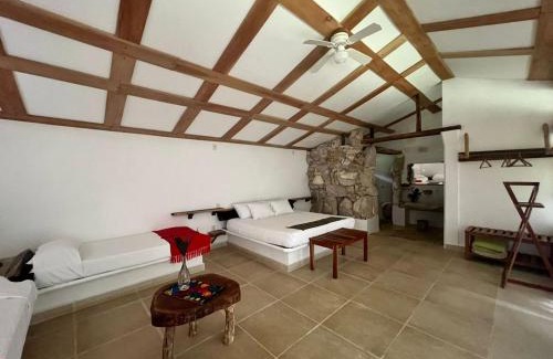 Palenque Cabin | Finca Vallescondido