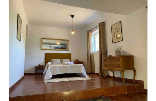 Villaviciosa de Odon Cottage | FINCA VILLA ZARZUELA Nature 25 km from Madrid.