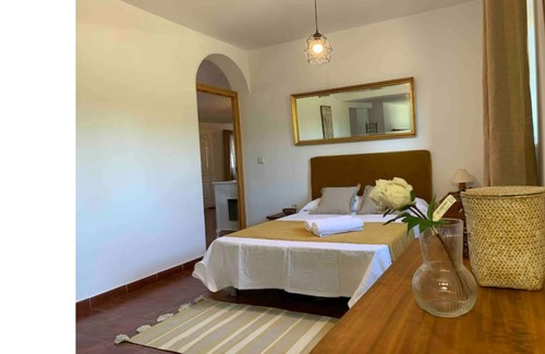 Villaviciosa de Odon Cottage | FINCA VILLA ZARZUELA Nature 25 km from Madrid.
