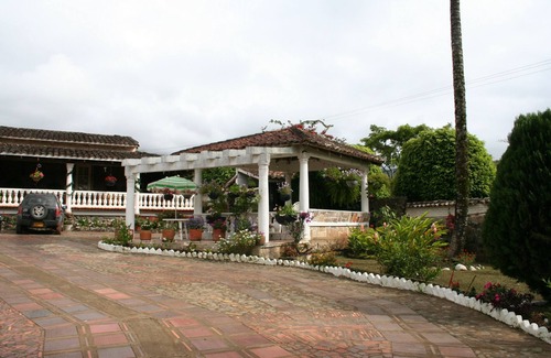 Dagua House | Finca Villa Ligia en el Carmen Colombia