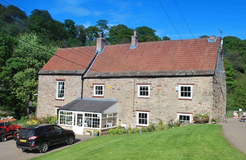 Chester-le-Street Apartment | Finchale Abbey, first floor apartment within an historic 11th Century Farmhouse.