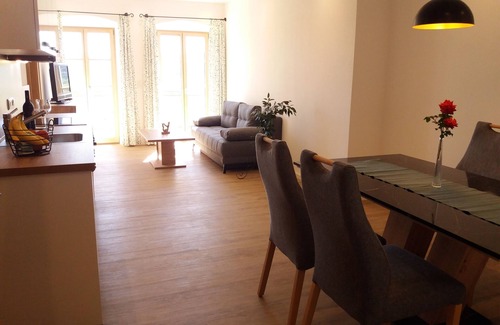 Murnau am Staffelsee Apartment | Find nature and peace with lake and mountain views
