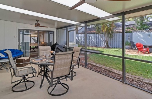 Palm Valley Condo | Find your Bermuda Bliss in this cozy 2-Bedroom patio home in TPC Sawgrass