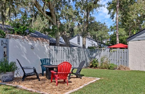 Palm Valley Condo | Find your Bermuda Bliss in this cozy 2-Bedroom patio home in TPC Sawgrass