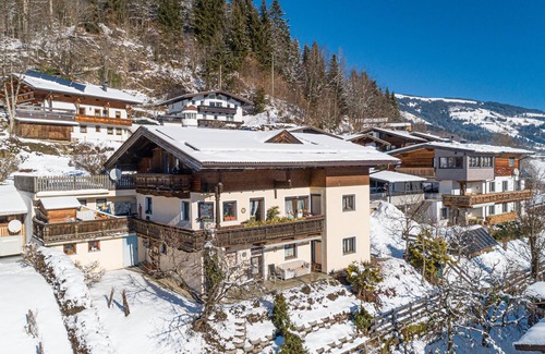 Westendorf Apartment | Fine apartment with private terrace