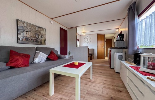 Meisburg Ski Chalet | Fine chalet bei a lively bistro and pool