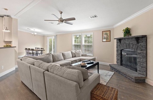 Palm City House | Fine Country Livin' on 5 Acres
