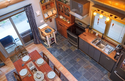 Garden Bay House | Fine Craft Cedar House