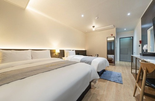 Dongtan Hotel | Fine Hotel