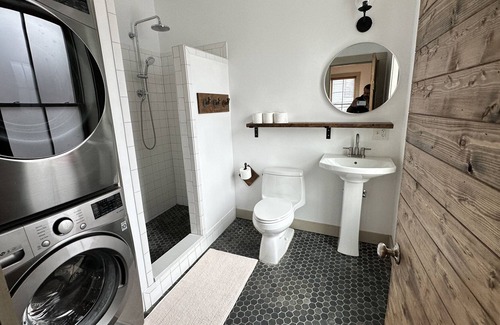 Newburgh House | Finely Restored Apartment In Historic Building